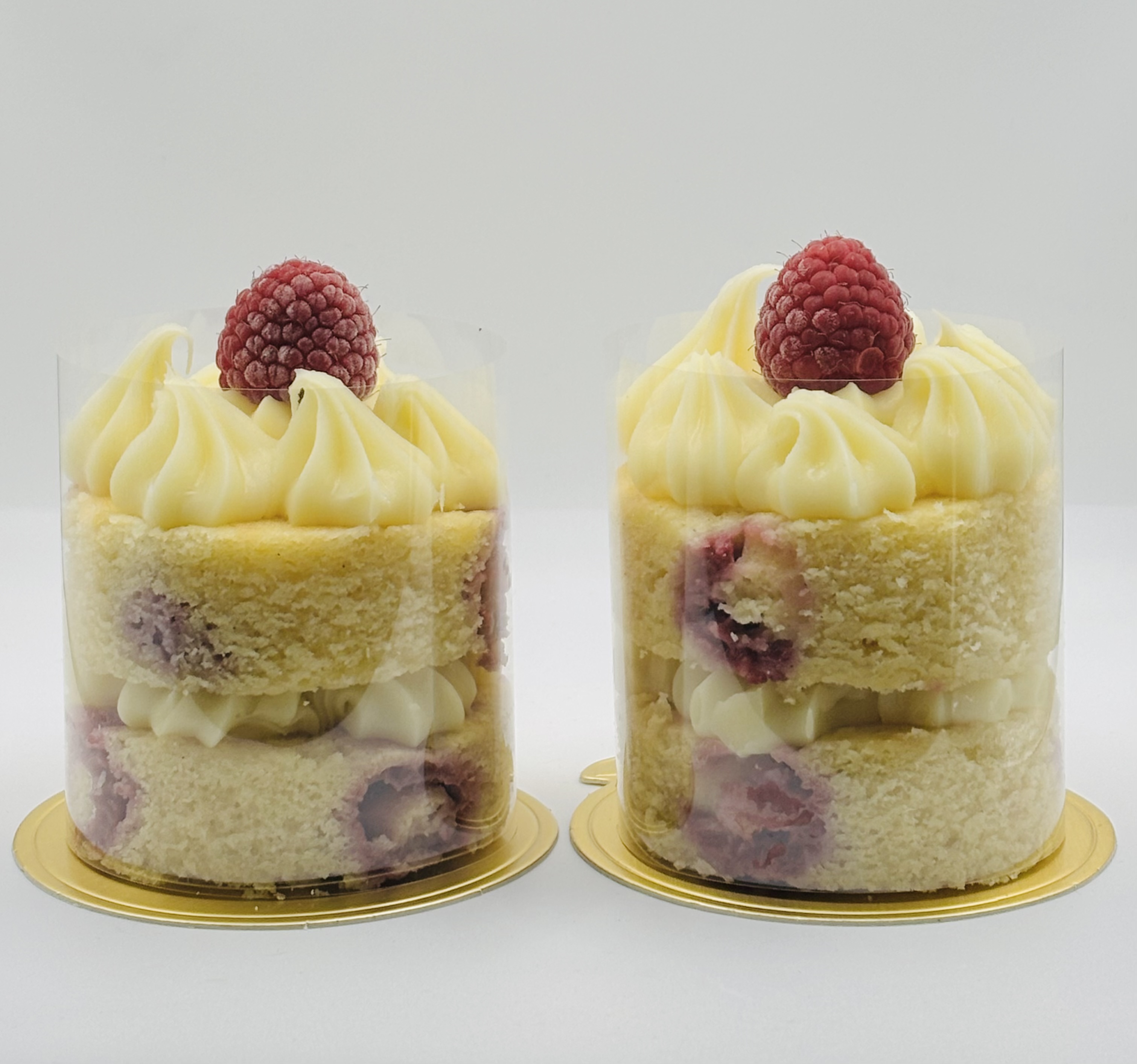 White Raspberry Mud Mini Cakes